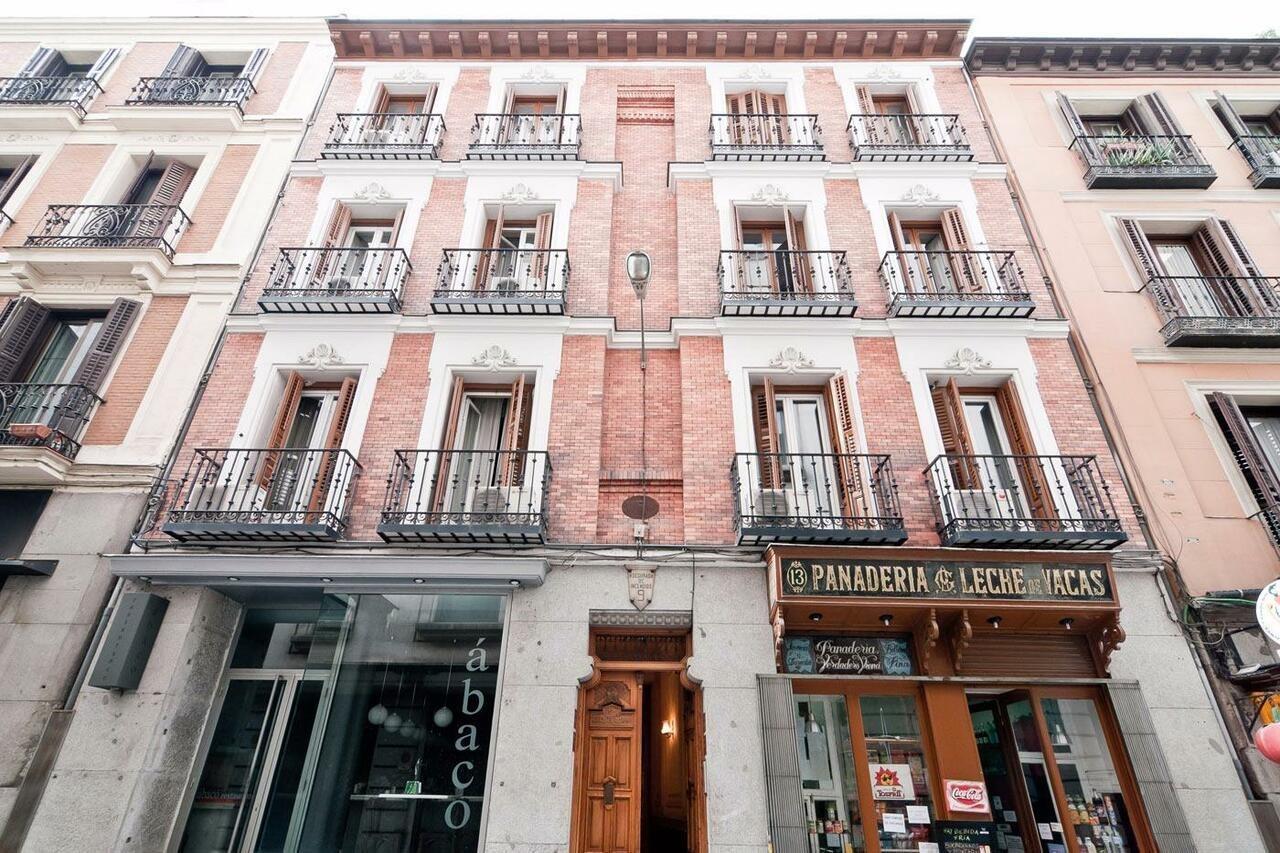 Hostal Las Cortes Мадрид Екстериор снимка